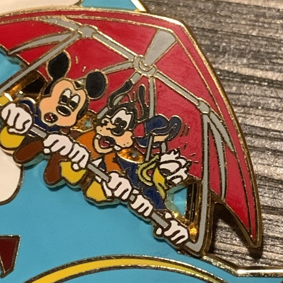 2008 SOARIN' MICKEY, GOOFY & DONALD DUCK SLIDER DISNEY LAPEL PIN TRADING - Picture 6 of 7